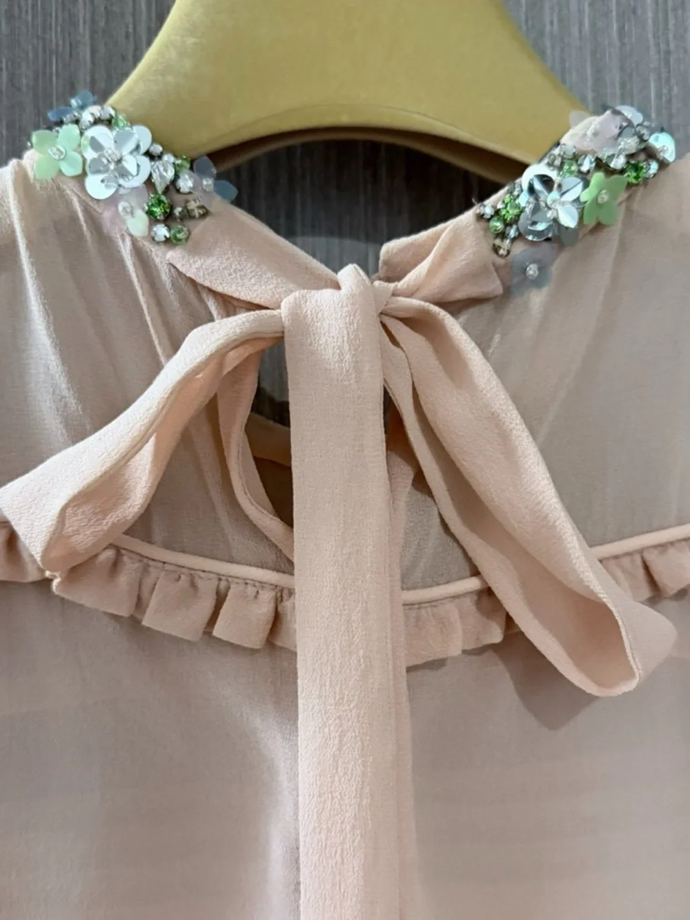 🚩steal Miu Miu Blush Pink Ruffle Trim Embellished Neck Camisole - Picture 4 of 8
